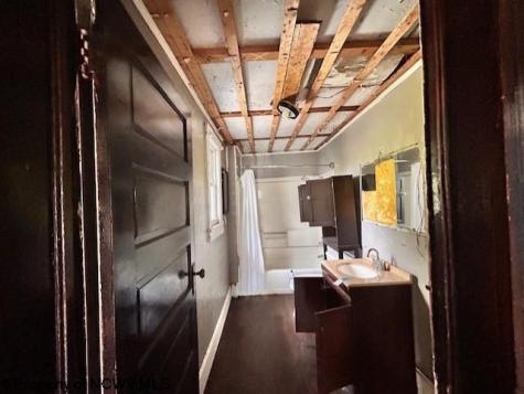 210 Excelsior Street Newburg WV 26410