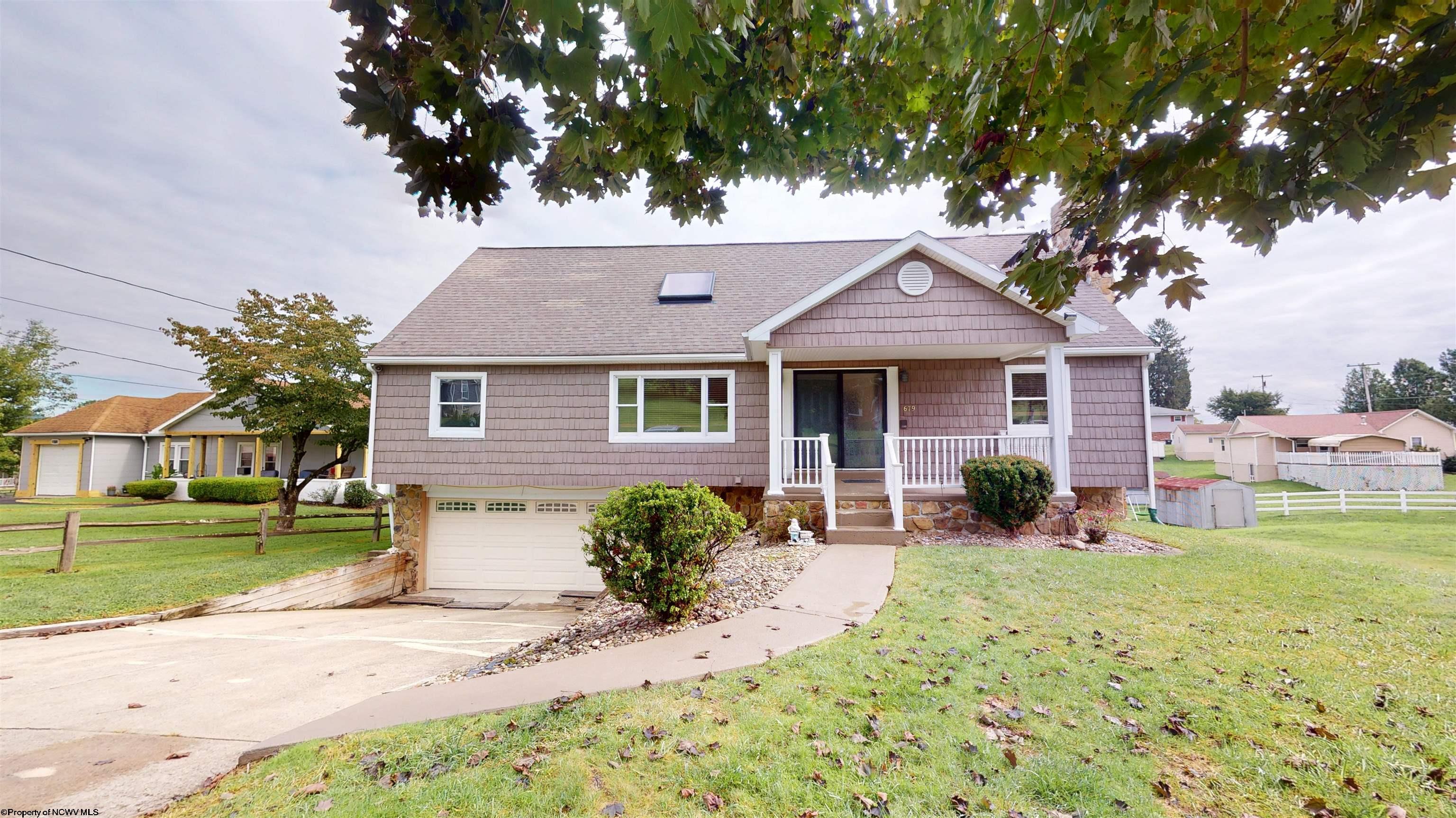 679 Old Monongah Road Fairmont WV 26554