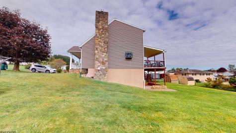 679 Old Monongah Road Fairmont WV 26554