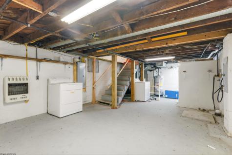 1492 Janes Hill Road Shinnston WV 26431