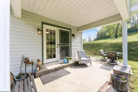 1492 Janes Hill Road Shinnston WV 26431