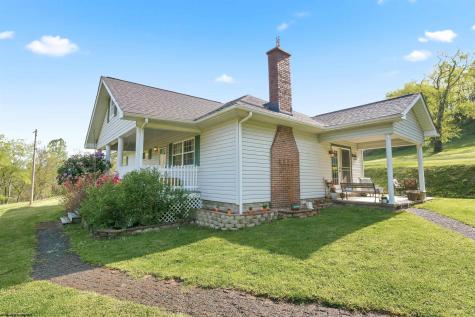 1492 Janes Hill Road Shinnston WV 26431