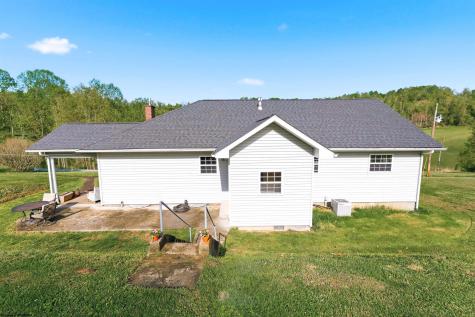 1492 Janes Hill Road Shinnston WV 26431