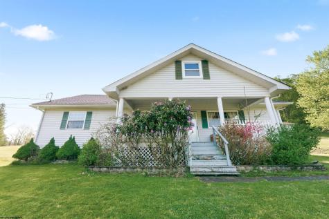 1492 Janes Hill Road Shinnston WV 26431