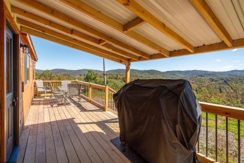 141 Winterburg Place Terra Alta WV 26764