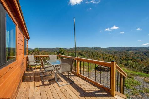 141 Winterburg Place Terra Alta WV 26764