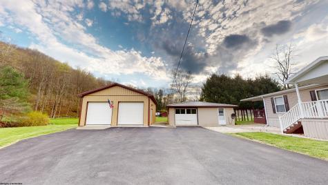 516 Windy Hill Drive Mannington WV 26582