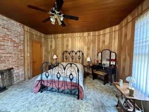 6183 Main Street Jane Lew WV 26378