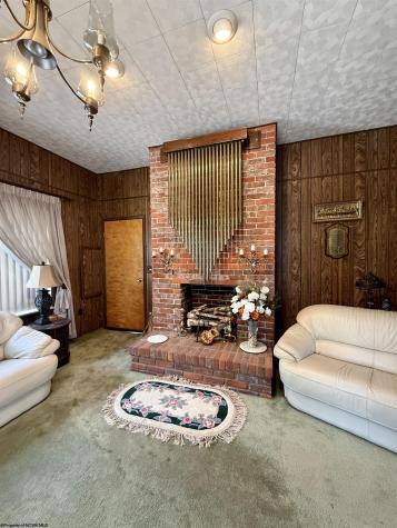6183 Main Street Jane Lew WV 26378