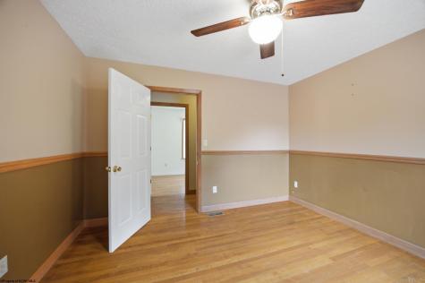 130 Lc Lane West Union WV 26456