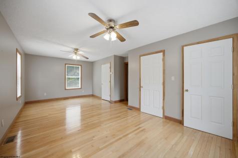 130 Lc Lane West Union WV 26456