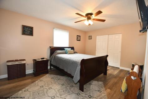 3206 Lemley Street Morgantown WV 26508