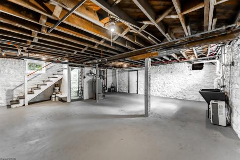 184 Old Furnace Road Hopwood PA 15445