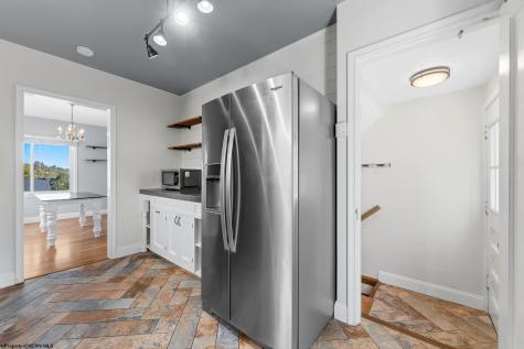 4 Outlook Road Fairmont WV 26554