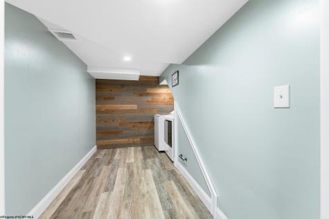 4 Outlook Road Fairmont WV 26554