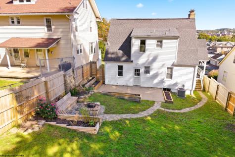 4 Outlook Road Fairmont WV 26554