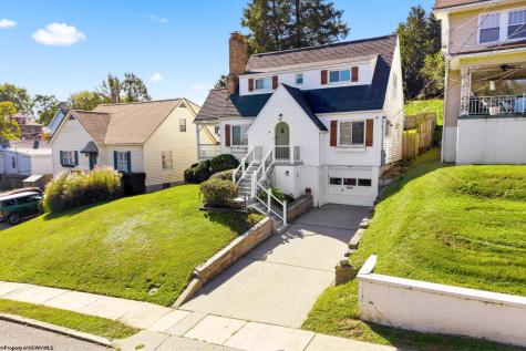 4 Outlook Road Fairmont WV 26554