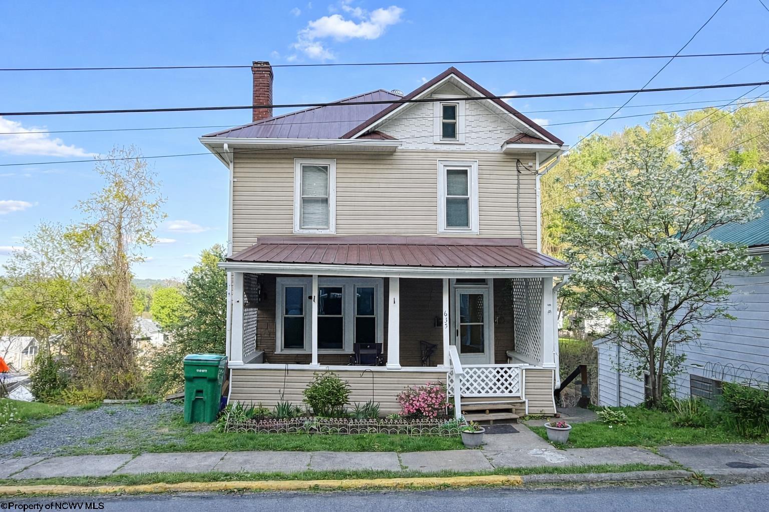 635 S 7th Street Clarksburg WV 26301