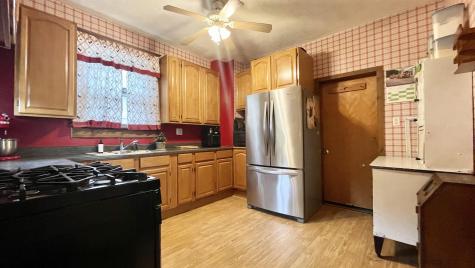 635 S 7th Street Clarksburg WV 26301
