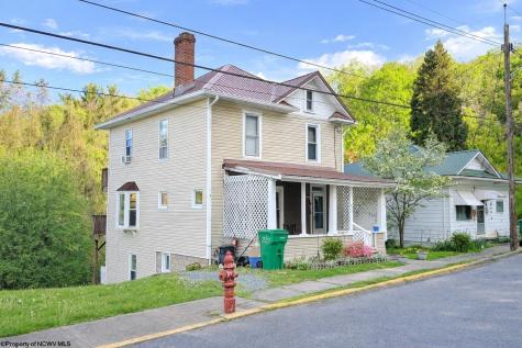 635 S 7th Street Clarksburg WV 26301