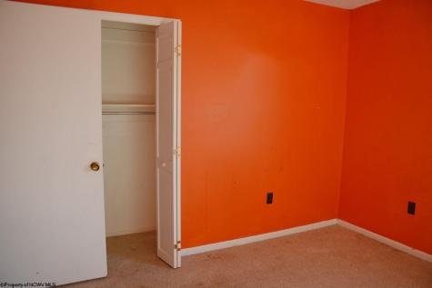 186 Kennedy Street Elkins WV 26241