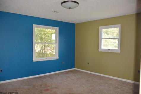 186 Kennedy Street Elkins WV 26241