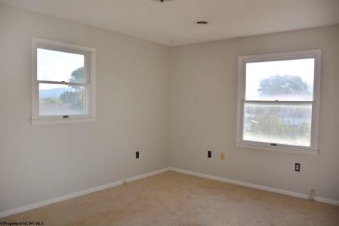 186 Kennedy Street Elkins WV 26241