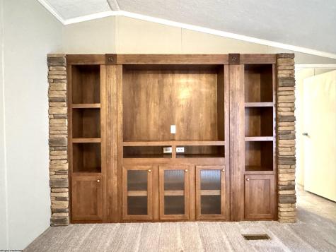 246 Featherbed Road Walkersville WV 26447
