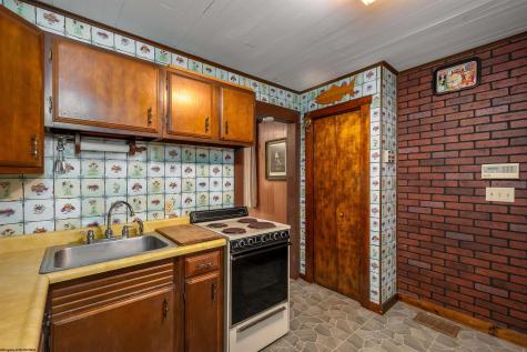 1157 Lakeford Road Terra Alta WV 26764