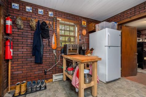 1157 Lakeford Road Terra Alta WV 26764