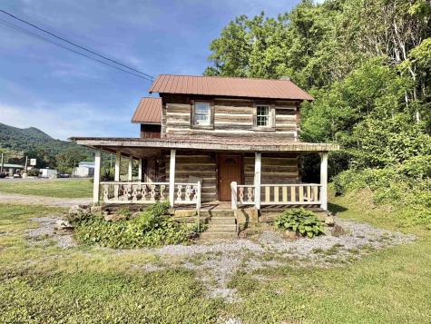 27707 Mountaineer Drive Seneca Rocks WV 26884