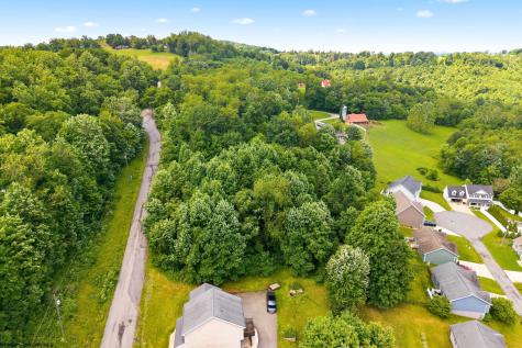 4 Victoria Falls Drive Morgantown WV 26508