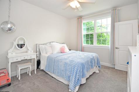 18 E Wind Trail Morgantown WV 26508