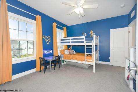 18 E Wind Trail Morgantown WV 26508