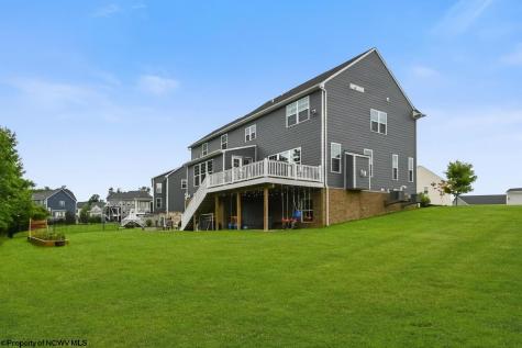 18 E Wind Trail Morgantown WV 26508