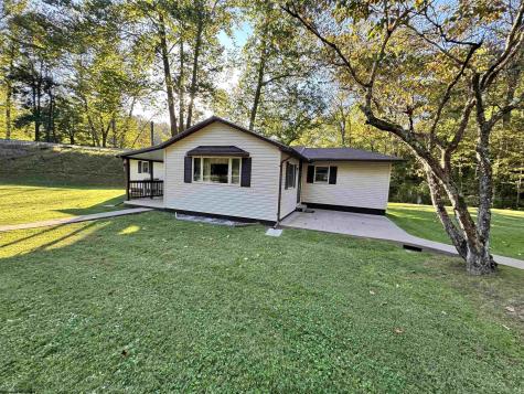 904 Pinchgut Hollow Road Fairmont WV 26554