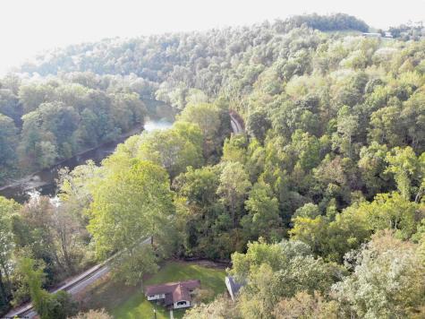 904 Pinchgut Hollow Road Fairmont WV 26554