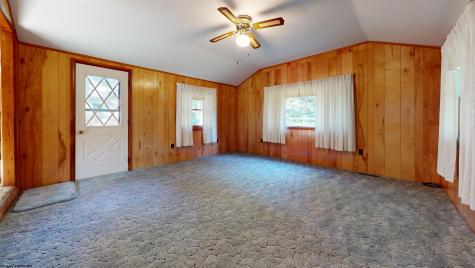 904 Pinchgut Hollow Road Fairmont WV 26554