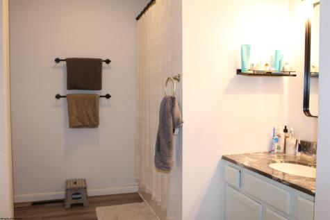 208 Maple Avenue Fairmont WV 26554