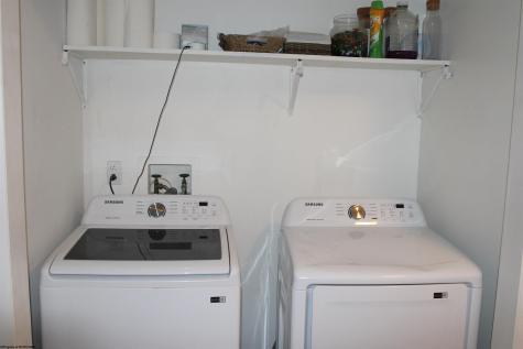 208 Maple Avenue Fairmont WV 26554