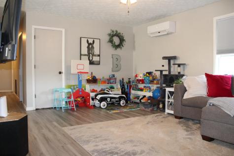 208 Maple Avenue Fairmont WV 26554