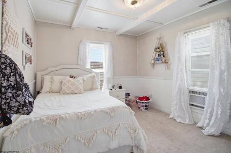 209 Grant Street Clarksburg WV 26301