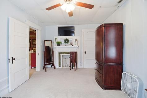 209 Grant Street Clarksburg WV 26301