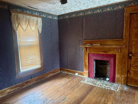419 Stealey Avenue Clarksburg WV 26301