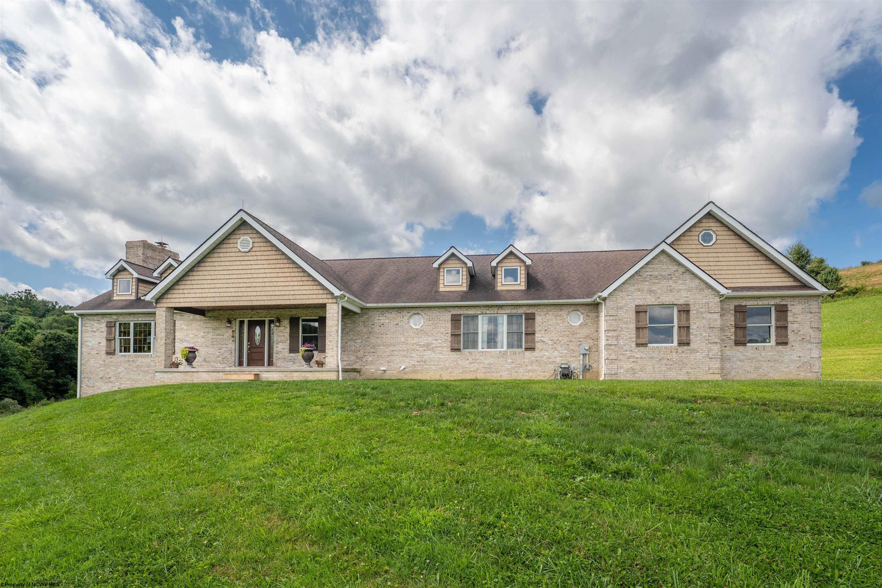 81 Homestead Lane Bruceton Mills WV 26525