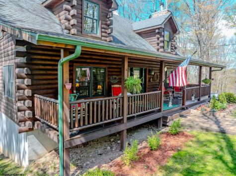1755 E Alpine Drive Terra Alta WV 26764