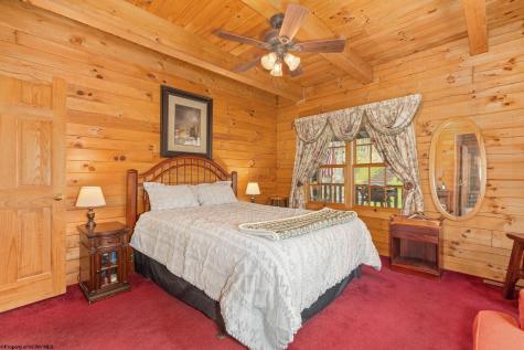 1755 E Alpine Drive Terra Alta WV 26764