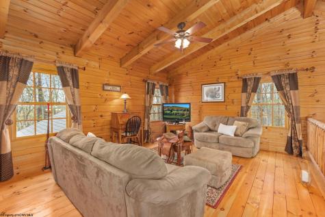 1755 E Alpine Drive Terra Alta WV 26764
