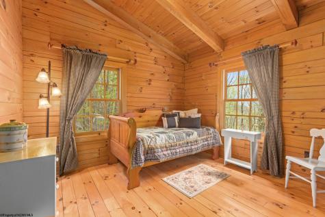 1755 E Alpine Drive Terra Alta WV 26764
