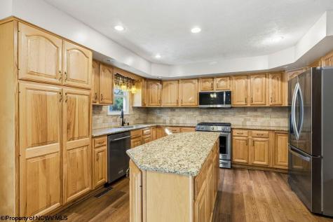 1040 Willis Drive Morgantown WV 26501